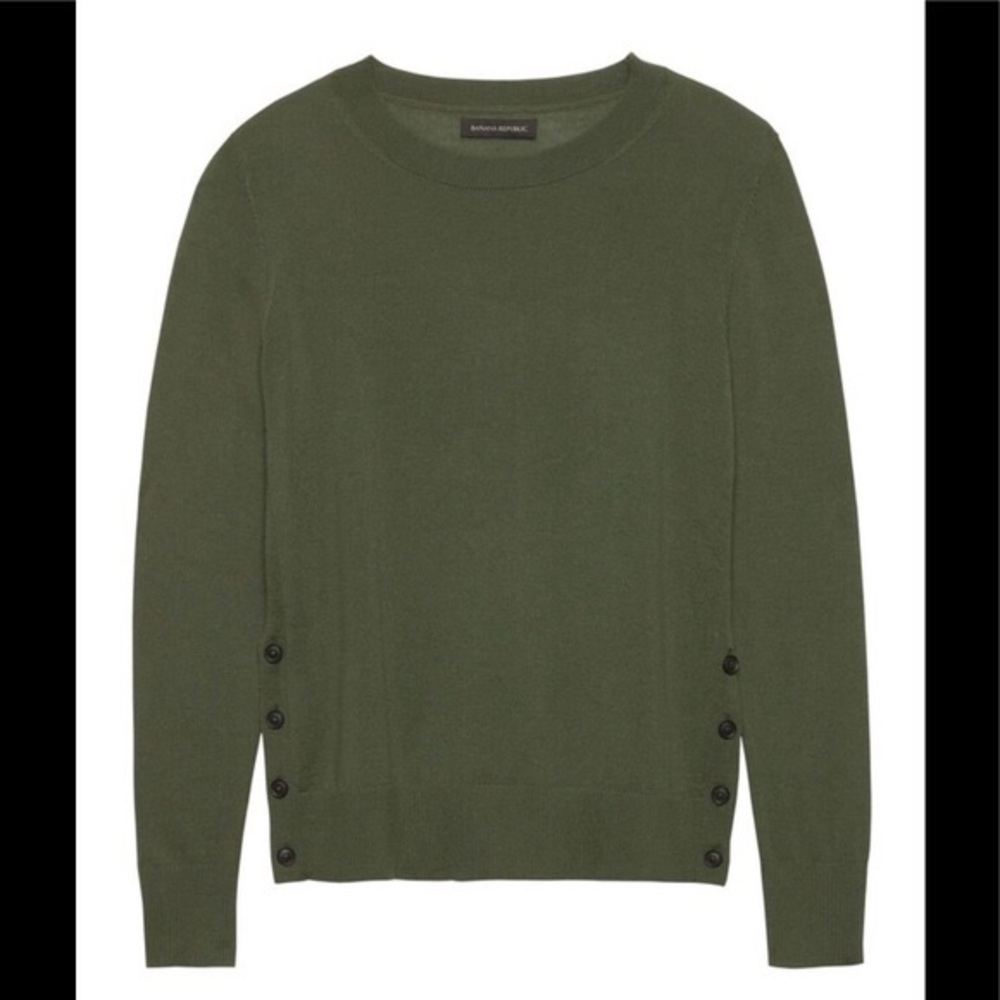 Banana Republic lightweight merino wool sweater